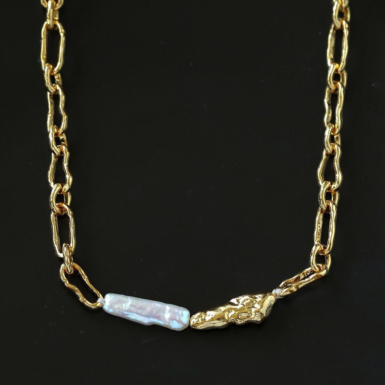 Baroque Pearl Metal Chain Necklace | necklaces | 18K gold-plated, 6new, Baroque, baroque pearl, gold necklace, necklaces | SHOPQAQ