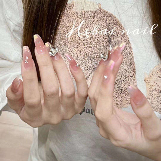 My Experience Wearing Aurora French for 7 Days