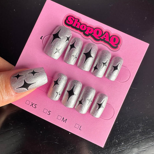 Iridescent Black Cat Eye Four-Point Starburst Short Press-On Nails - Handcrafted Y2K Celestial Nail Art | False Nails | False Nails, Handmade False Nails, press on nails | SHOPQAQ