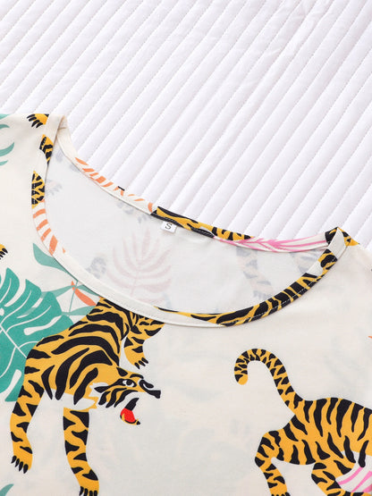 Tiger & Tropical Print Pajama Set, Short Sleeve Crew Neck Top & Elastic Shorts, Women's Sleepwear & Loungewear