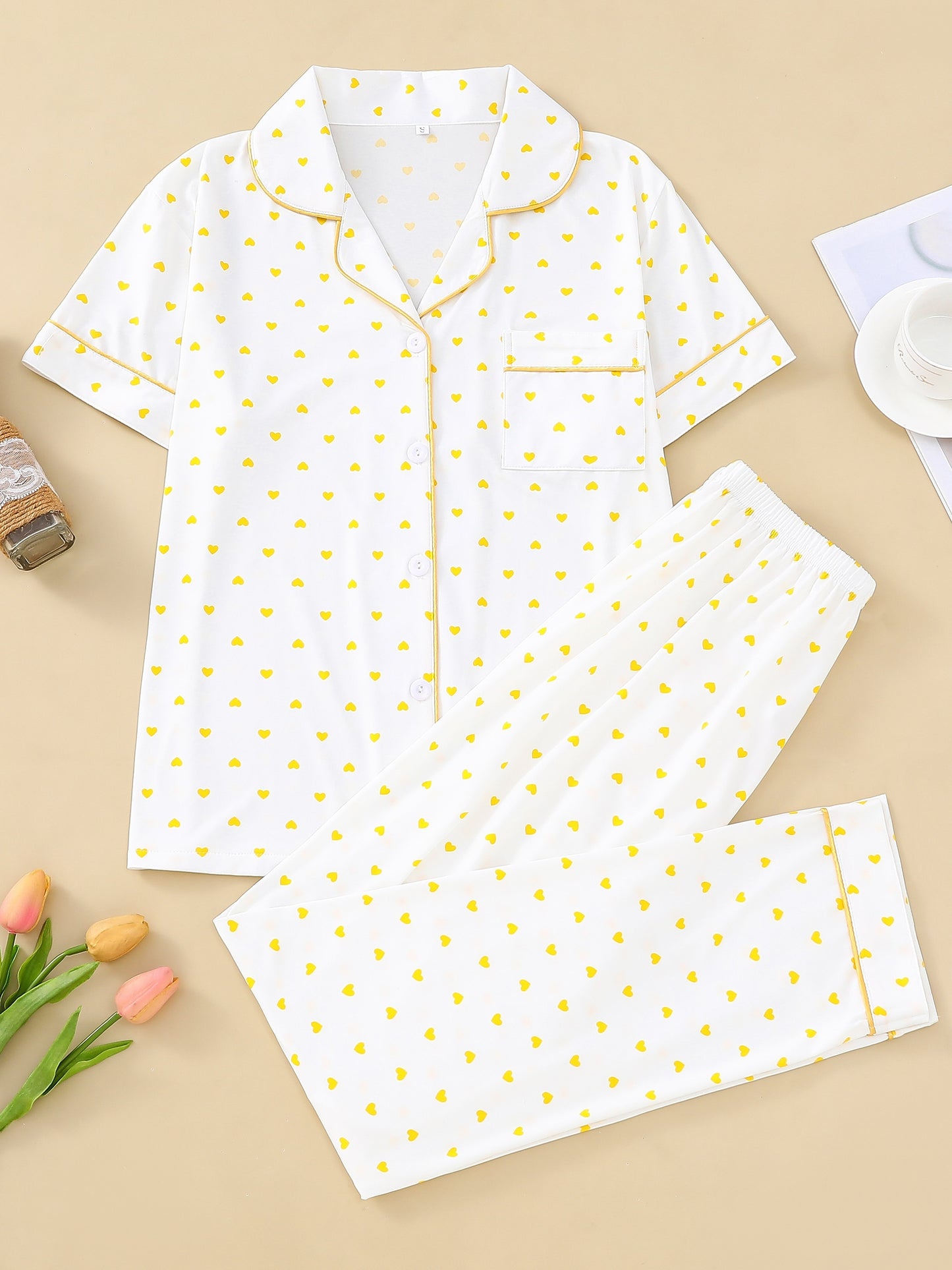 Heart Print Pajama Set for Women - Short Sleeve, Lapel Collar, Micro Elasticity, Polyester, Machine Washable, Elegant Sleepwear for All Seasons - Random Heart Pattern, Placket Closure, Knit Fabric