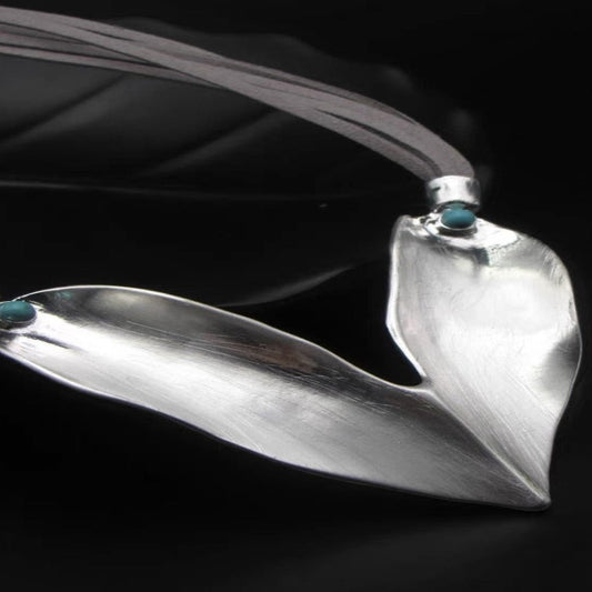 Sliver Heart | necklaces | SHOPQAQ