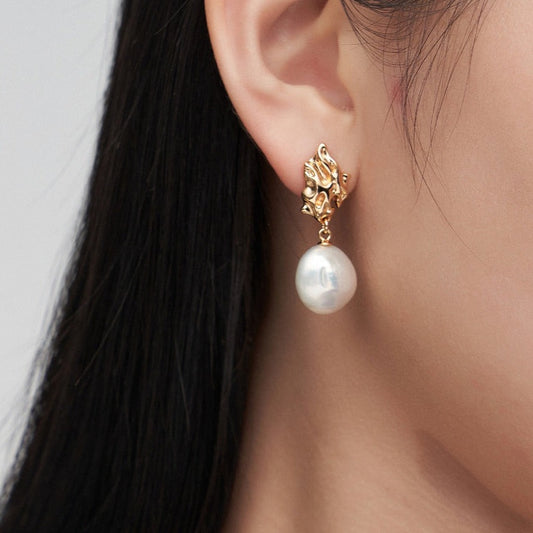 Baroque Pearl Earrings - A Fusion of Artistry and Nature Earrings from SHOPQAQ